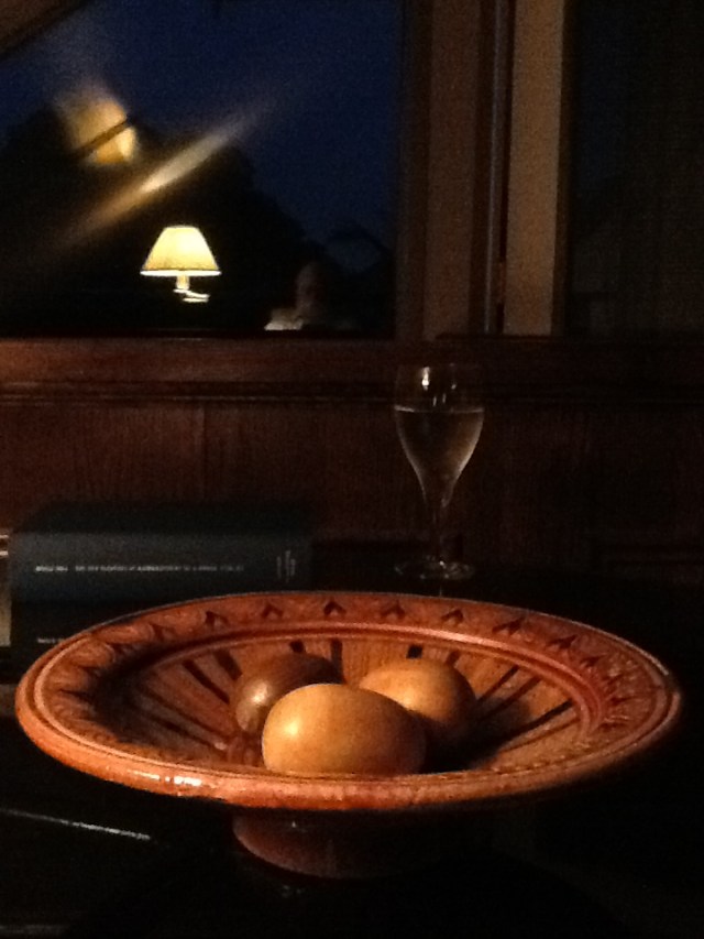 Angelina Suite, Duggan Place, Stratford, Ontario, 15 July 2012, 5:24 am